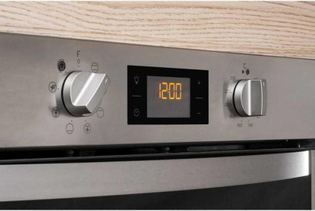Встраиваемый духовой шкаф Indesit IFW 5844 JH