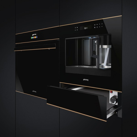 Встраиваемый духовой шкаф Smeg SFP 6604NRE