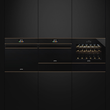 Встраиваемый духовой шкаф Smeg SF 4604WVCPNR