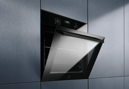 Встраиваемый духовой шкаф Electrolux EZF 5C50Z