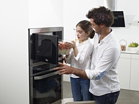 Встраиваемый духовой шкаф Teka HL 890